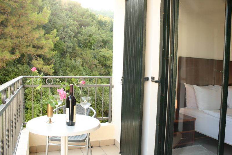 Hotel Danica Petrovac Exterior foto
